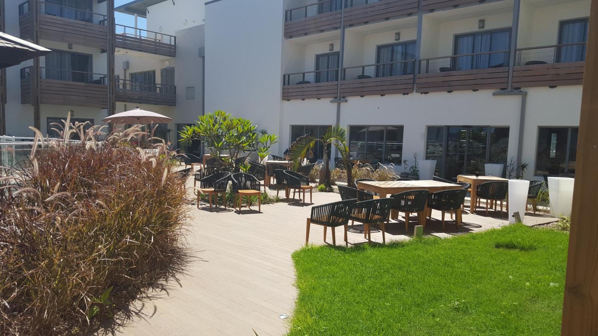 Le Battant Des Lames Hotell Saint Pierre Exteriör bild