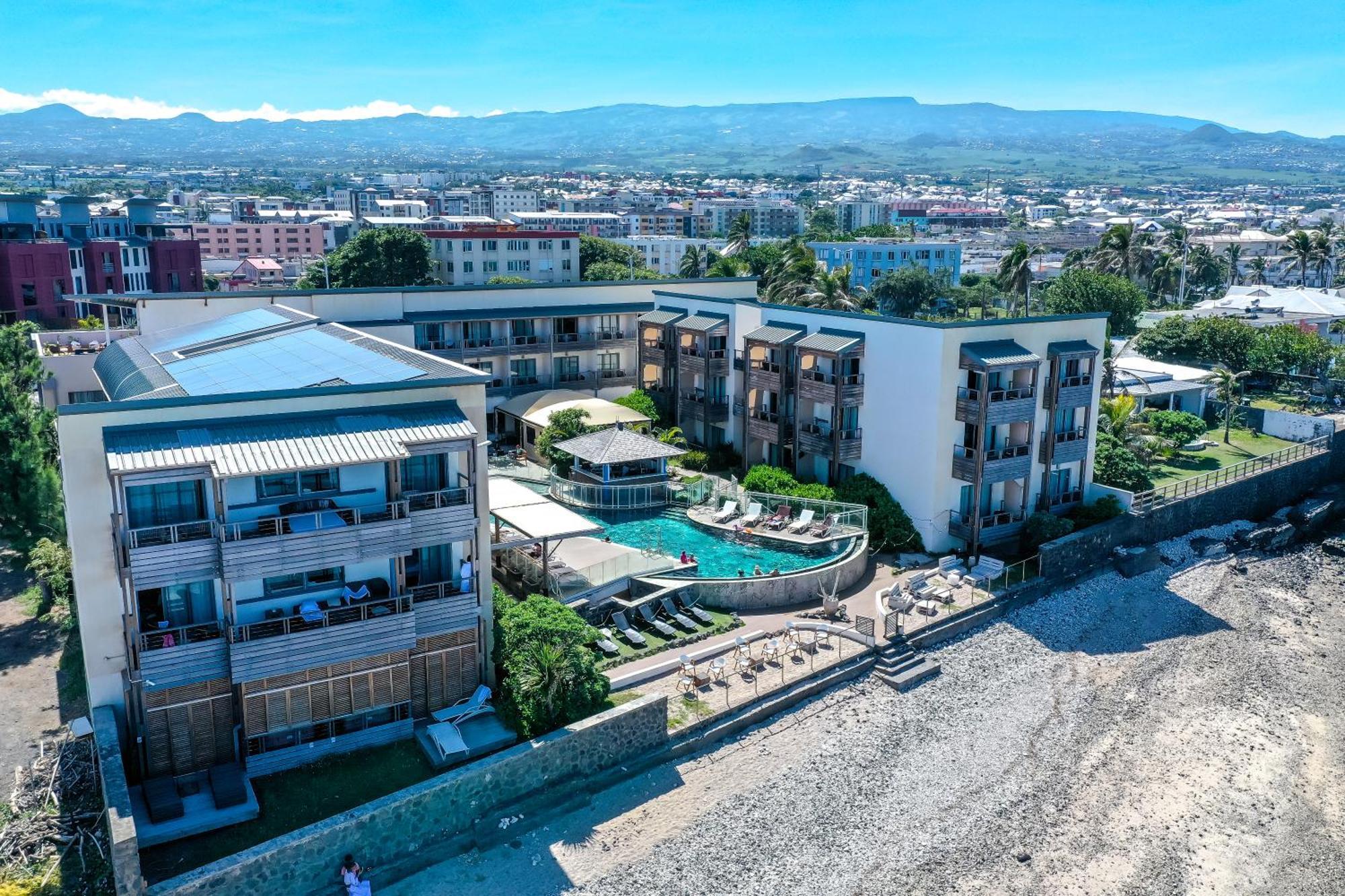 Le Battant Des Lames Hotell Saint Pierre Exteriör bild