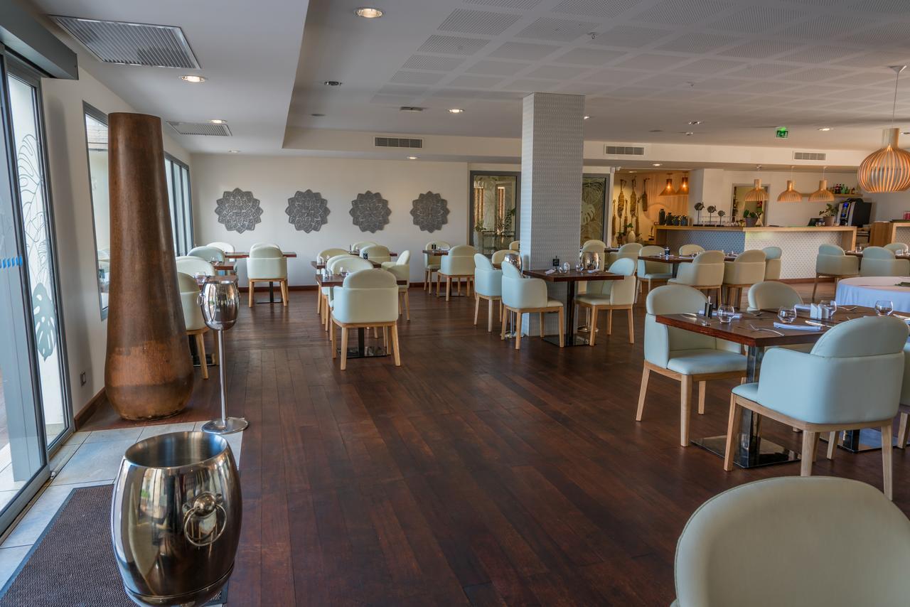 Le Battant Des Lames Hotell Saint Pierre Exteriör bild